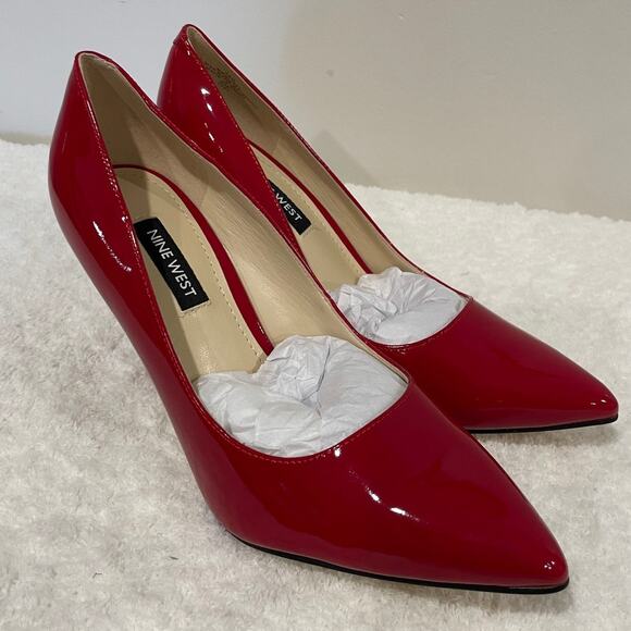 NEW Nine West Fresh Patent Leather Pointed Toe Stilettos Pump Red Women's 5.5M - Picture 2 of 8